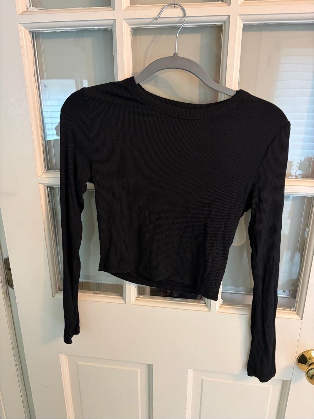 Forever 21 Black Ribbed Long-Sleeve Crop Top